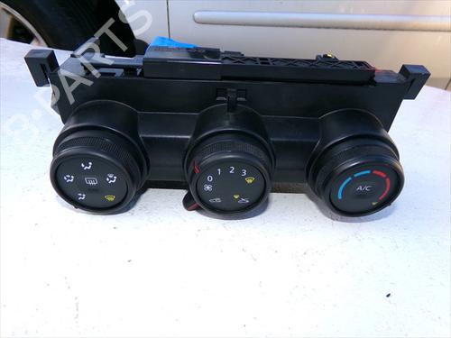 Used Climate control Climate control DACIA DUSTER (HM_) 1.0 TCe 100 (HMMT) (101 hp) 31637319 31637319