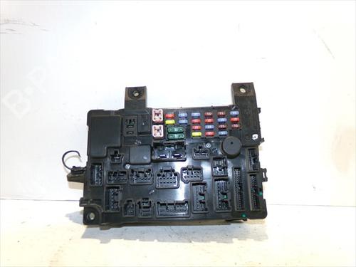 Used Fuse box Fuse box 33423270 33423270