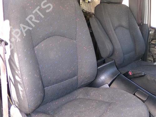 Used Right front seat Right front seat HYUNDAI H-1 / STAREX Bus (A1) 2.5 TCi (99 hp) 28529896 28529896