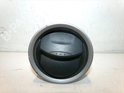 Used Air vent Air vent 38949746 38949746