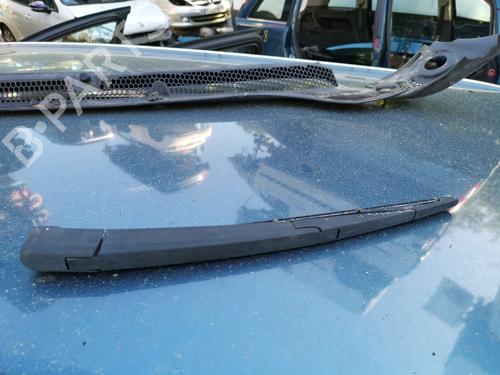 Used Rear windshield wiper arm OPEL ASTRA J Sports Tourer (P10) [2010-2015]  28978366
