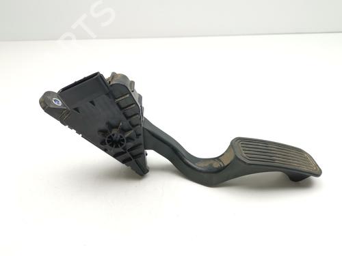 Used Pedal TOYOTA PRIUS Liftback (_W2_) 1.5 Hybrid (NHW20_, NHW20R) (112 hp) 28982085