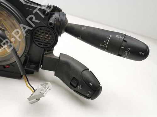 Forlygtekontakt PEUGEOT 5008 (0U_, 0E_) 1.6 HDi | BP29865632I24 