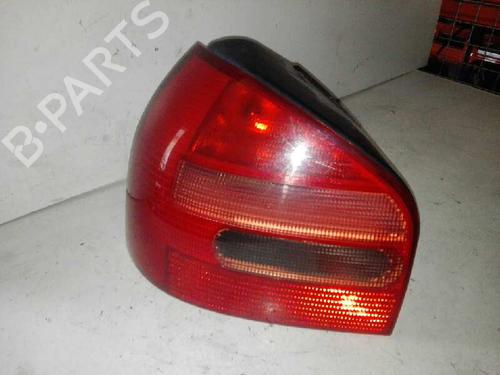 Venstre Baklys AUDI A3 (8L1) [1996-2006]  28982189