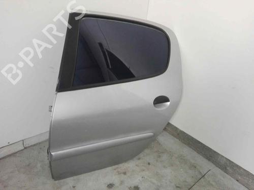 Used Left rear door PEUGEOT 206 Hatchback (2A/C) 1.4 LPG (75 hp) 28982996