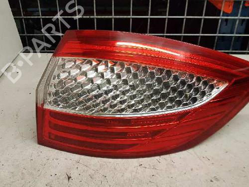 Used Right taillight FORD MONDEO IV Turnier (BA7) 2.0 TDCi (140 hp) 28997853