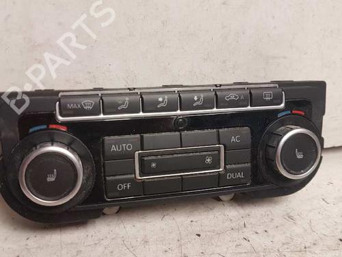 AC Styreenhet / Manøvreringsenhet VW GOLF VI (5K1) 2.0 TDI (170 hp) 28988222