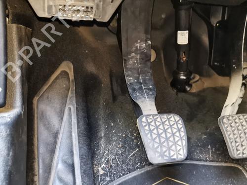 Used Clutch pedal Clutch pedal OPEL ASTRA J Sports Tourer (P10) 2.0 CDTI (35) (165 hp) 40218205 40218205