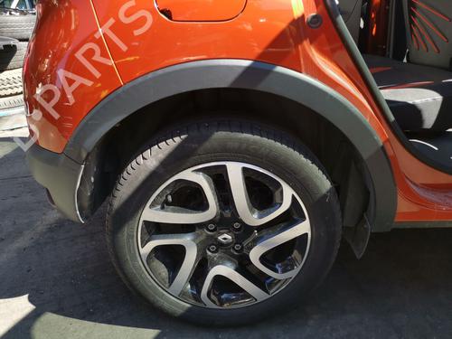 Used Rear right wheel arch trim Rear right wheel arch trim RENAULT CAPTUR I (J5_, H5_) 1.5 dCi 90 (J5N4, J5M5, J5MW, J5M6, J5AL, J5AJ) (90 hp) 40218239 40218239