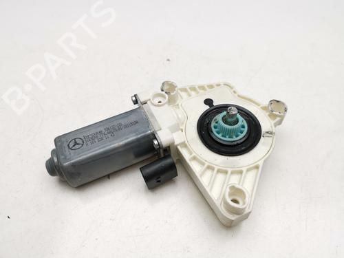 Rudehejsemotor forskærm højre MERCEDES-BENZ B-CLASS Sports Tourer (W245) [2005-2011]  28981721