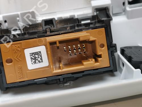 Interior roof light PEUGEOT 208 I (CA_, CC_) 1.6 HDi | BP28982584I8 