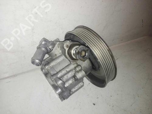 Used Steering pump AUDI A4 B7 Avant (8ED) 2.5 TDI (163 hp) 28991483