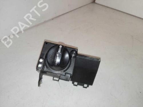 Headlight switch MERCEDES-BENZ E-CLASS (W210) E 300 D (210.020) | BP28984093I24 