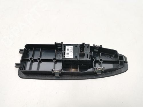 Right front window switch BMW 1 (F20) 120 i | BP39441799I26 - Image 3