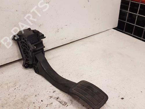 Used Pedal PEUGEOT 308 II (LB_, LP_, LW_, LH_, L3_) [2013-2021]  28981274