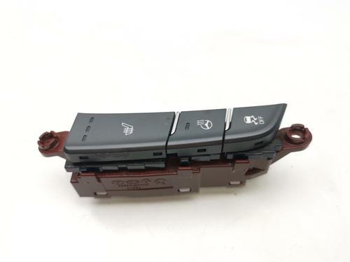 switch-hyundai-i30-pde-pd-pden-2016-39437449 main image