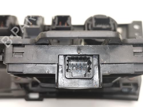 Switch RENAULT KOLEOS I (HY_) 2.0 dCi (HY0K) | BP28989075I30 