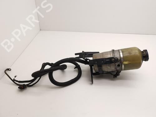 Pompe de direction assistée OPEL VECTRA C (Z02) [2002-2009]  28987136