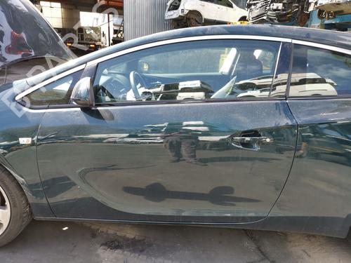 Used Left front door Left front door OPEL ASTRA J GTC 1.6 SIDI (08) (200 hp) 33470651 33470651