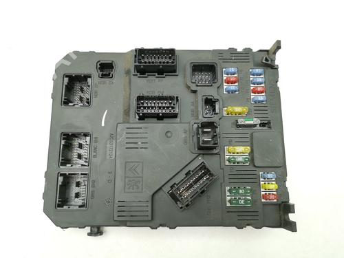 fuse-box-peugeot-407-6d_-2004-2005-2006-2007-2008-2009-2010-2011-39437985 main image