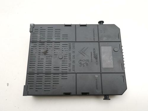 Fuse box CITROËN C5 III (RD_) | BP30133928E1