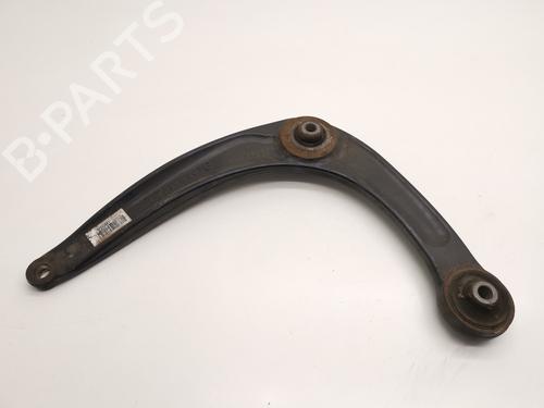 Used Left front suspension arm CITROËN C4 I (LC_) [2004-2014]  28981011