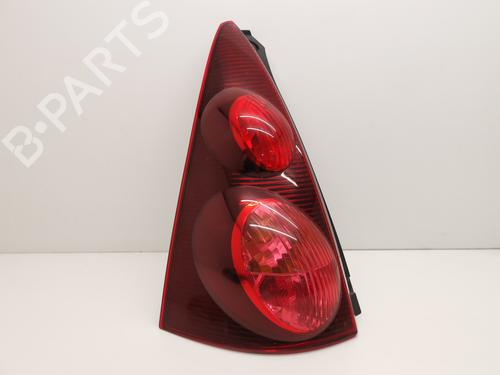 Used Left taillight PEUGEOT 107 (PM_, PN_) 1.0 (68 hp) 28989181