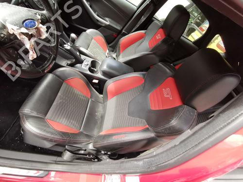 Sæde sæt Sæde sæt FORD FOCUS III Turnier 2.0 ST (250 hp) 33464487 33464487