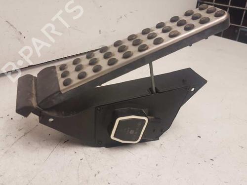 Used Pedal MERCEDES-BENZ C-CLASS (W204) [2007-2015]  28998138