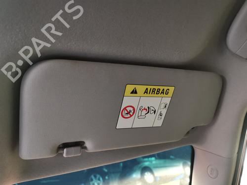 right-sun-visor-ssangyong-tivoli-2015-36113837 main image