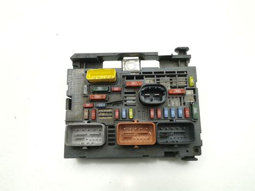 Used Fuse box CITROËN C5 III (RD_) [2008-2017]  31571752