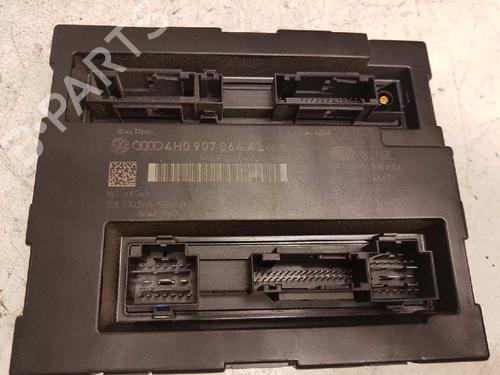 Used Electronic module VW TOUAREG (7LA, 7L6, 7L7) 3.0 V6 TDI (240 hp) 28995047