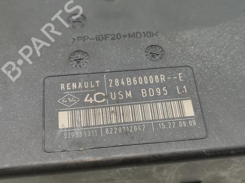 Fuse box RENAULT MEGANE III Hatchback (BZ0/1_, B3_) 1.5 dCi (BZ09, BZ0D, BZ1W, BZ29, BZ14) | BP28989303E1