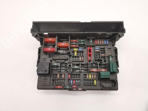 Used Fuse box BMW 1 (E87) 118 d (143 hp) 28992093