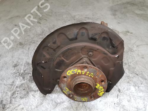 Used Left front steering knuckle SKODA OCTAVIA III (5E3, NL3, NR3) [2012-2021]  28988817