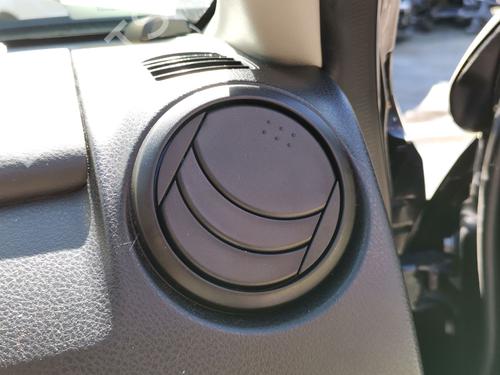Used Air vent Air vent SUZUKI GRAND VITARA II (JT, TE, TD) [2005-2026] 33698221 33698221