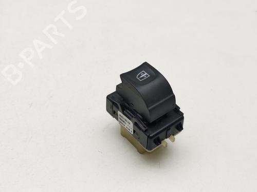 Used Right rear window switch Right rear window switch 39444027 39444027