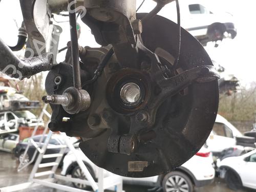 Used Right front steering knuckle KIA SPORTAGE IV (QL, QLE) 1.7 CRDi (116 hp) 28990501