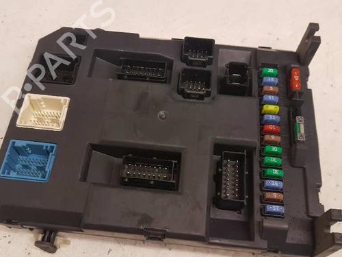 Used Fuse box PEUGEOT 207 (WA_, WC_) 1.6 16V VTi (120 hp) 28987106