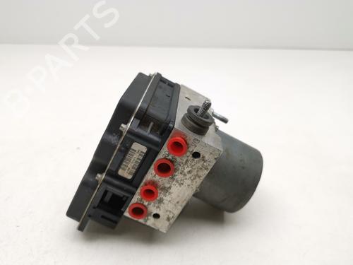 Used ABS pump CITROËN BERLINGO MULTISPACE (B9) 1.6 HDi 90 4x4 (90 hp) 30905764