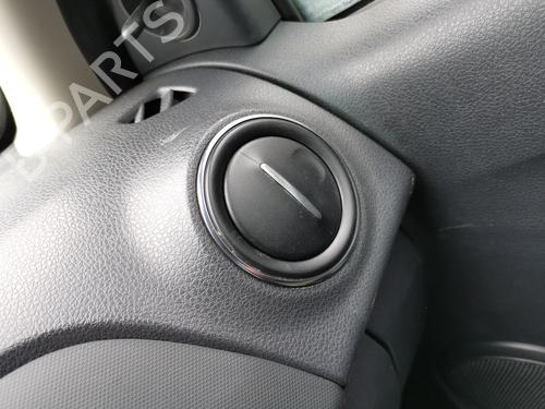 Used Air vent DACIA SANDERO II [2012-2025]  30391437