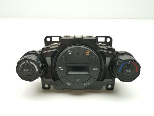 Used Climate control FORD FIESTA VI (CB1, CCN) [2008-2025]  28998017
