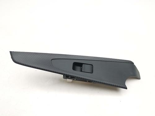 Used Right rear window switch Right rear window switch 39443639 39443639