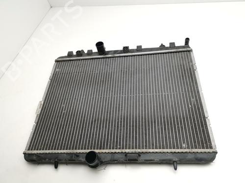 Used Water radiator Water radiator 39437338 39437338