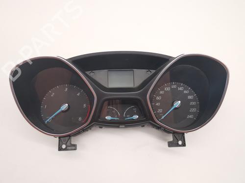 Used Instrument cluster FORD FOCUS III [2010-2020]  28991814