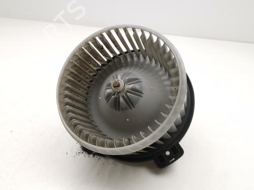 Used Heater blower motor TOYOTA COROLLA Verso (ZER_, ZZE12_, R1_) 2.2 D-4D (AUR10_, AUR10R) (136 hp) 30133913