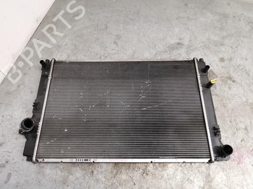 Radiador de água TOYOTA YARIS (_P13_) 1.5 Hybrid (NHP130_, NHP130) (101 hp) 29824690