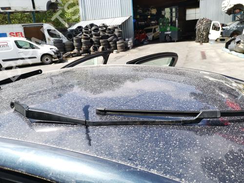 Used Front windshield wiper arm Front windshield wiper arm PEUGEOT 508 I (8D_) 2.0 BlueHDi 150 (150 hp) 40216762 40216762