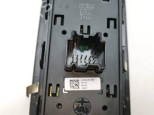 Left front window switch ALFA ROMEO GIULIA (952_) 2.2 D (952AEM250, 952AEA250) | BP39443968I27 - Image 3