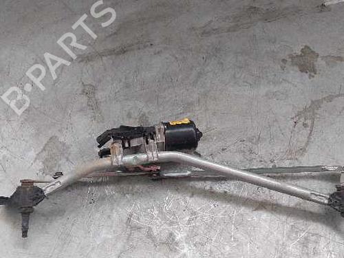 Used Front wiper motor RENAULT KANGOO / GRAND KANGOO II (KW0/1_) [2008-2025]  28998902